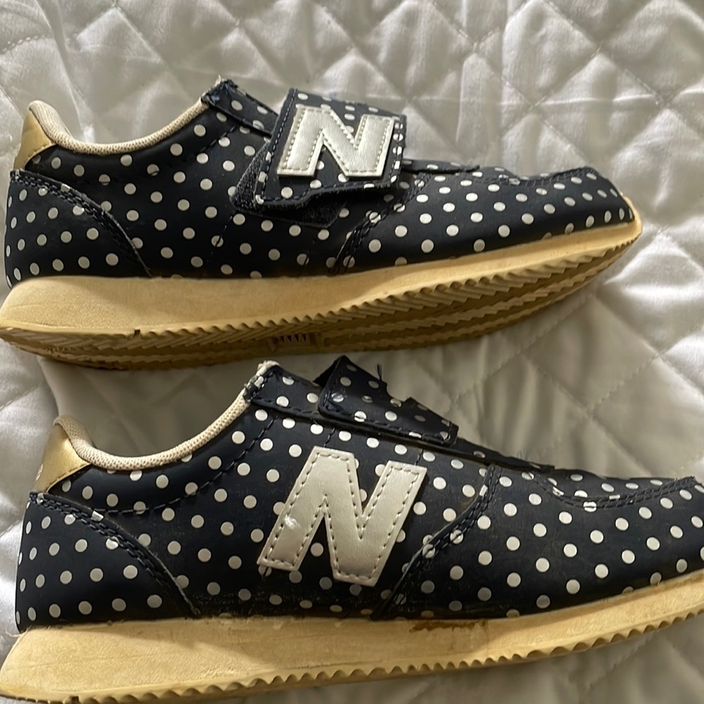 New Balance Navy with Silver Polka Dot Velcro